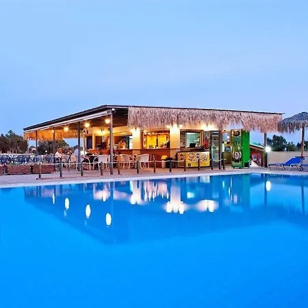 Ionian Sea & - Aqua Park فندق